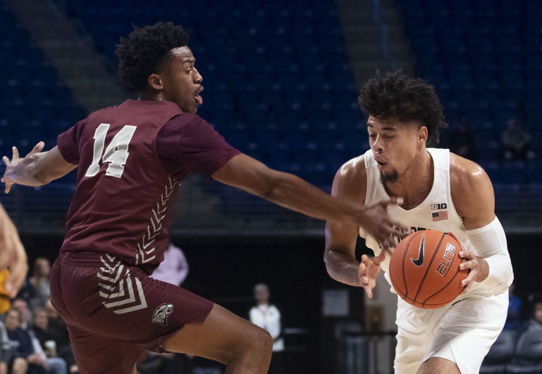 Men's Basketball vs. Maryland Eastern Shore, Seth Lundy (1)
